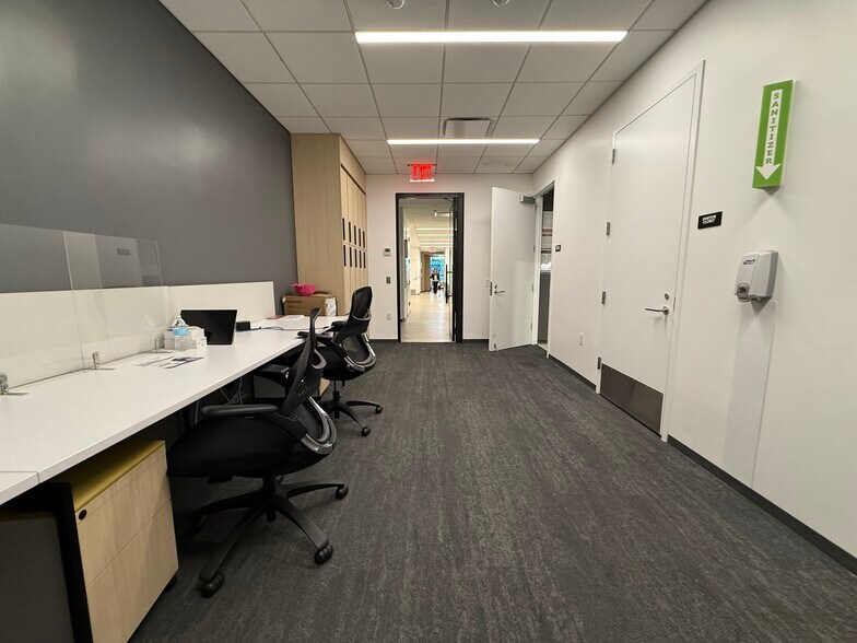 More Photos Of 314 Brighton Beach Ave, Brooklyn Storefront Retail Office For Lease