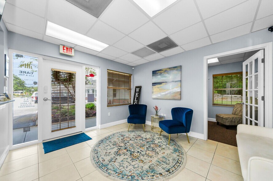 More Photos Of 2625 Keystone Rd, Tarpon Springs Office For Sale