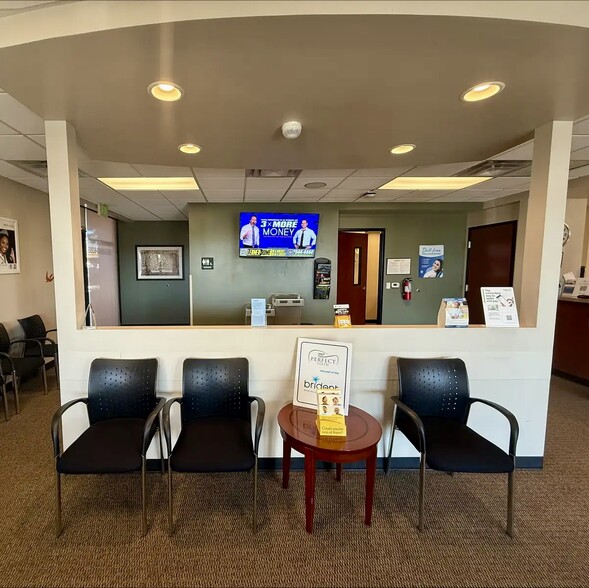 More Photos Of 5800-5810 Lomas Blvd NE, Albuquerque Medical For Sale