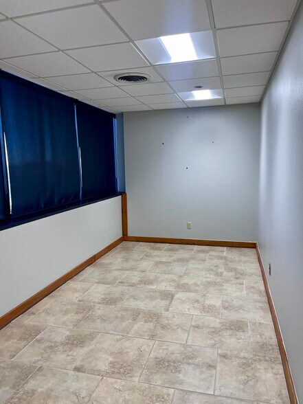 More Photos Of 1125 N Porter Ave, Norman Medical For Sale