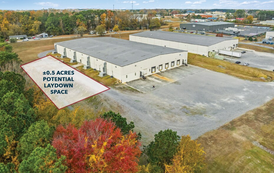 More Photos Of 908 J R Industrial Dr, Sanford Manufacturing For Lease