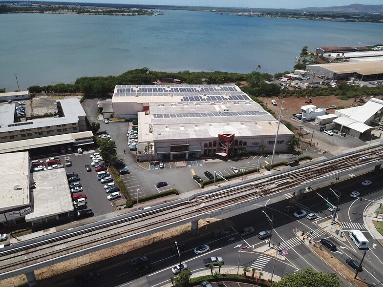 More Photos Of 98-107 Kamehameha Hwy, Aiea Warehouse For Lease