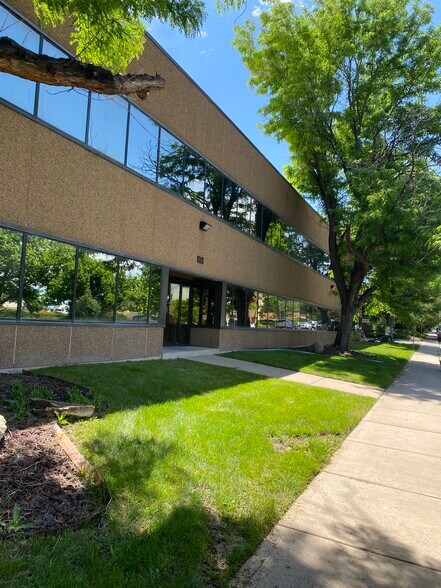More Photos Of 1010 S Joliet St, Aurora Office Residential For Lease