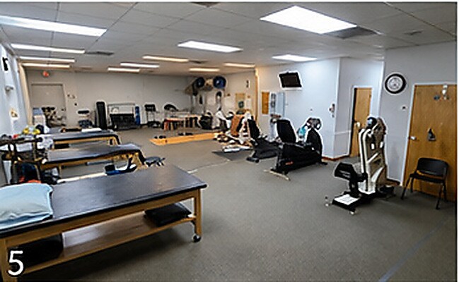 More Photos Of 577 Brookmeade Dr, Crestview Medical For Sale