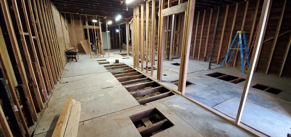 More Photos Of 12124 W Washington Blvd, Los Angeles Office For Sale