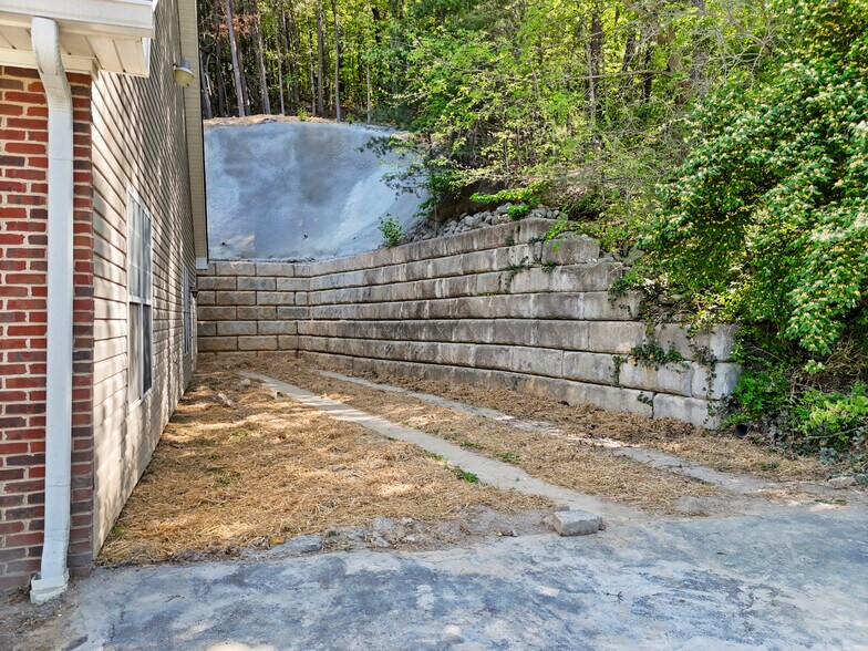 More Photos Of 317 Sylvan St, Chattanooga Office For Sale