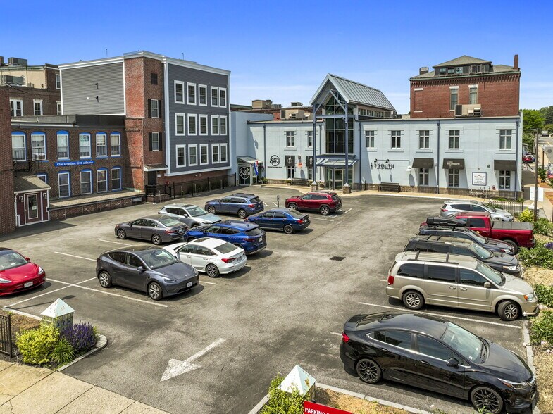 More Photos Of 12 Washington St, Natick Office For Lease