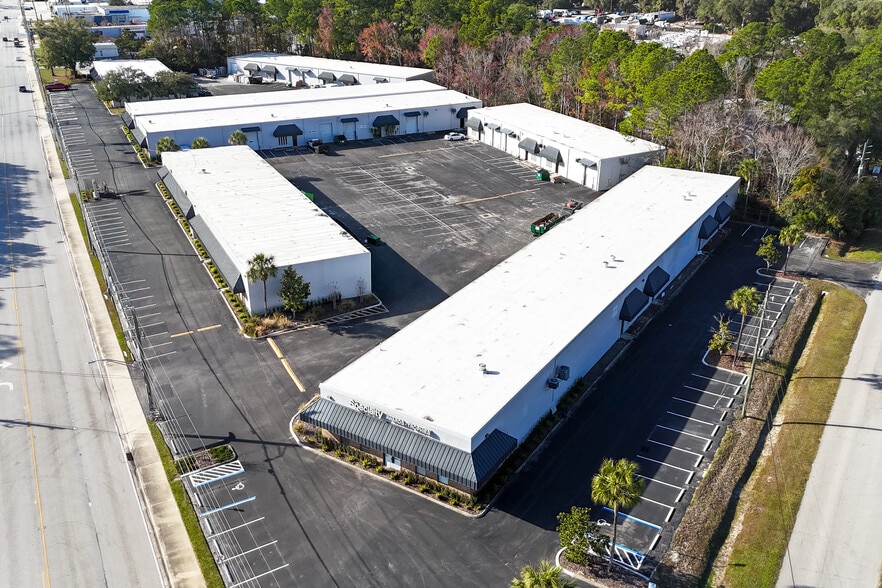 More Photos Of 5151 Sunbeam Rd, Jacksonville Warehouse For Lease