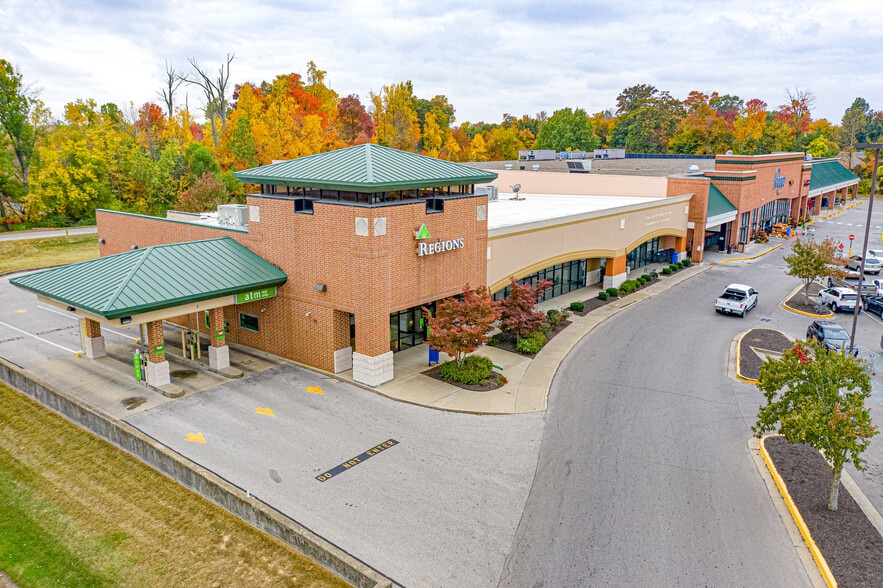 More Photos Of 3175 W 3rd St, Bloomington Unknown For Lease