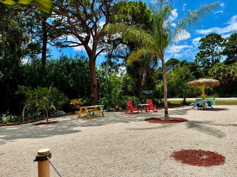 More Photos Of 1900 Manasota Beach Rd, Englewood Apartments For Sale