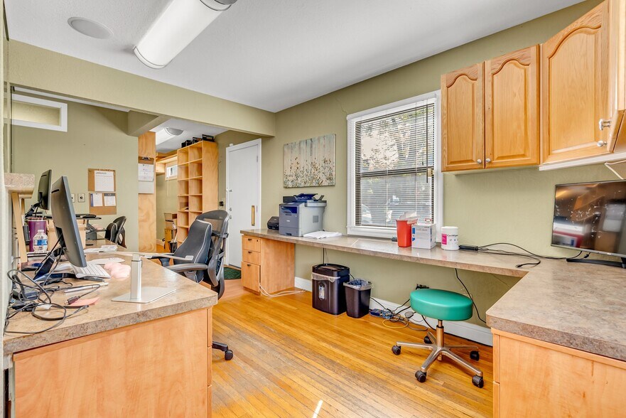 More Photos Of 2291 Pacheco St, Concord Medical For Lease