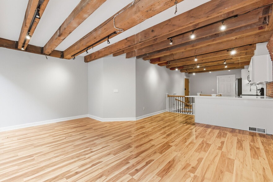 More Photos Of 112 Fulton St, Boston Multifamily For Sale