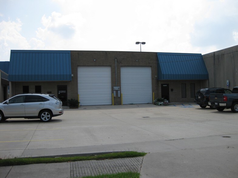 More Photos Of 1409 Kuebel St, New Orleans Service For Lease