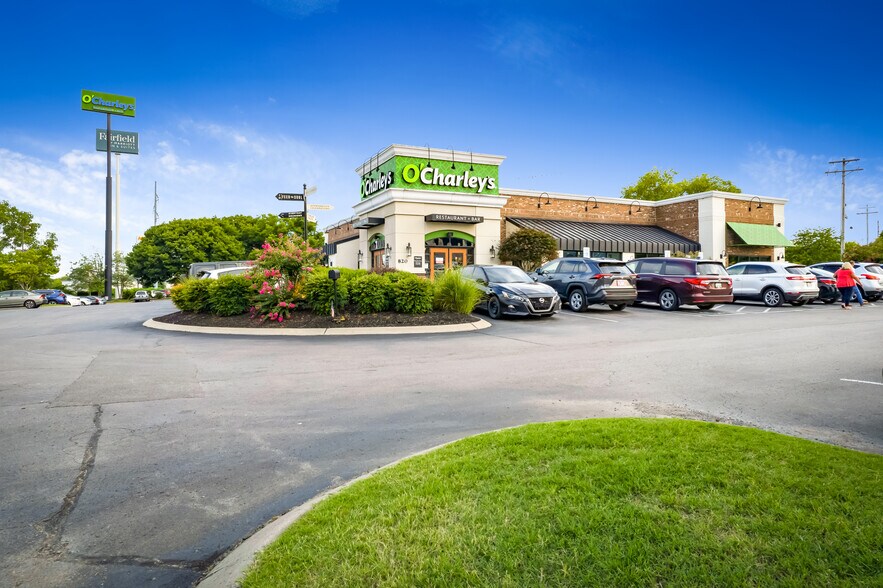 More Photos Of 820 Expo Dr, Smyrna Restaurant For Sale