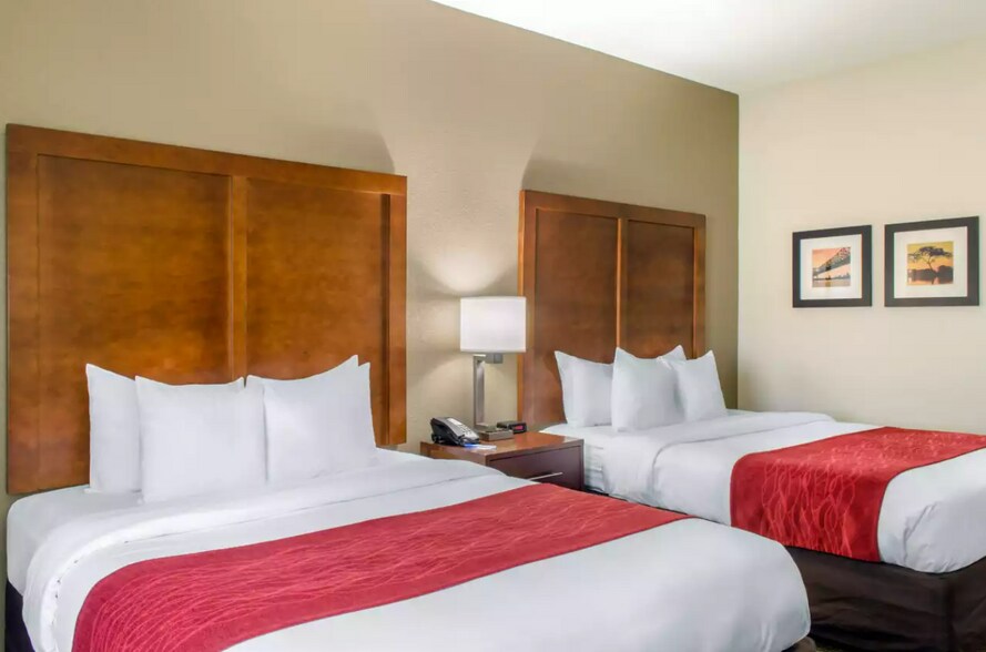 More Photos Of 30 Louis Prima Dr, Covington Hotel For Sale