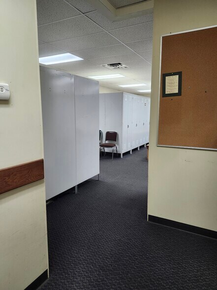 More Photos Of 826 Franklin Rd, Mercer Medical For Lease