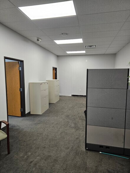 More Photos Of 7950-7994 N Lilley Rd, Canton Township Serviced Offices For Lease