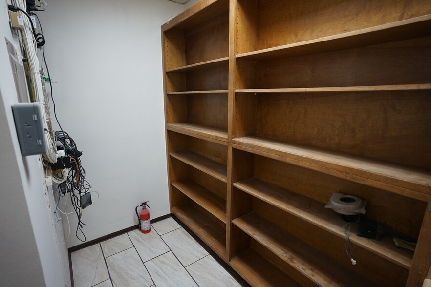 More Photos Of 1800 Tully Rd, Modesto Office For Lease