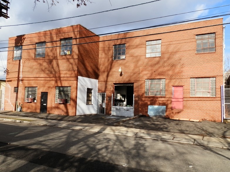 More Photos Of 413 Florence Ave, Hillside Warehouse For Lease