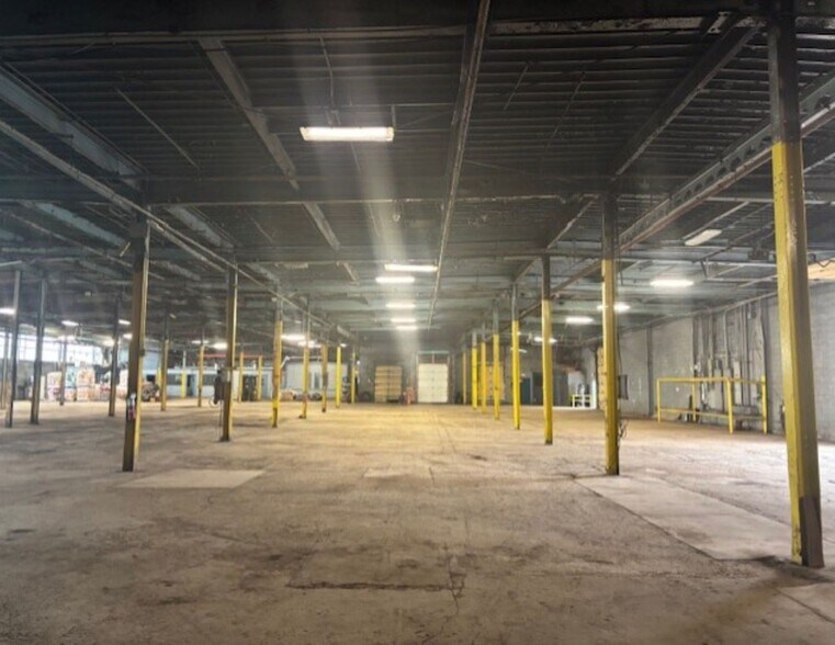 More Photos Of 1088 Ivanhoe Rd, Cleveland Warehouse For Sale