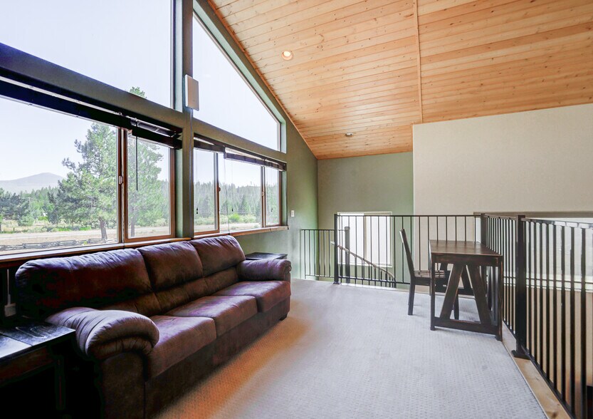More Photos Of 13255 Circle Dr, Old Station Apartments For Sale