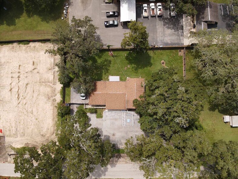 More Photos Of 505 Westbrook Ave, Brandon Office For Sale