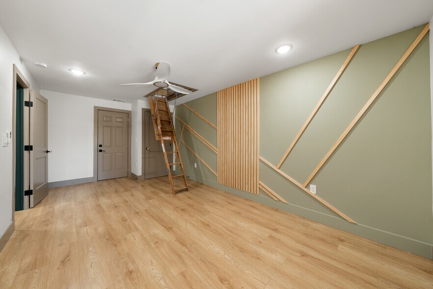 More Photos Of 14268 CA-160, Isleton Apartments For Sale