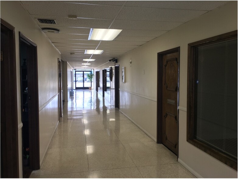 More Photos Of 11401 Valley Blvd, El Monte Office Residential For Lease