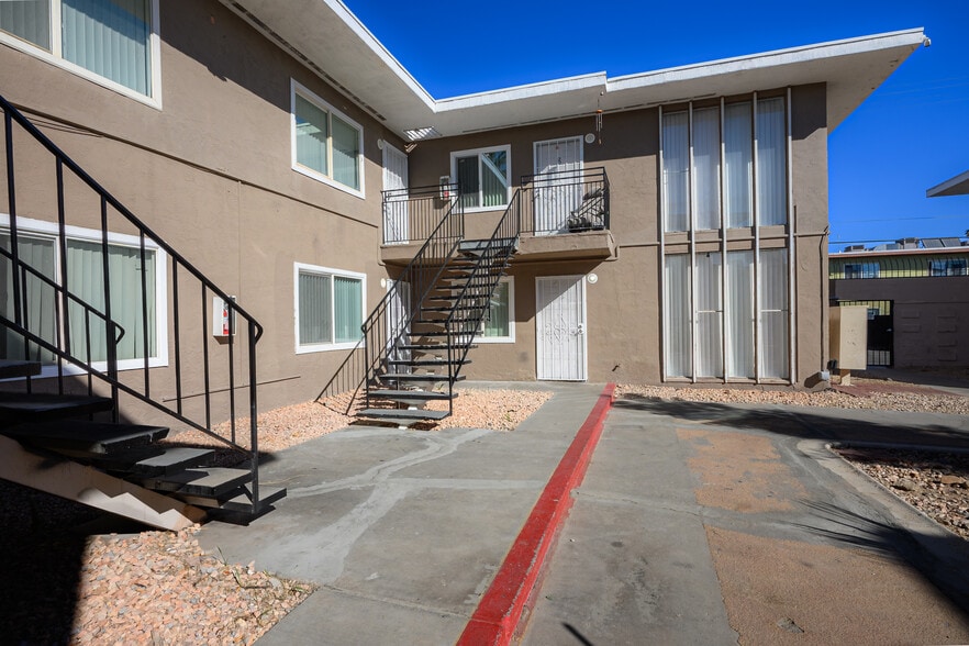 More Photos Of 1076-1112 Sierra Vista Dr, Las Vegas Apartments For Sale
