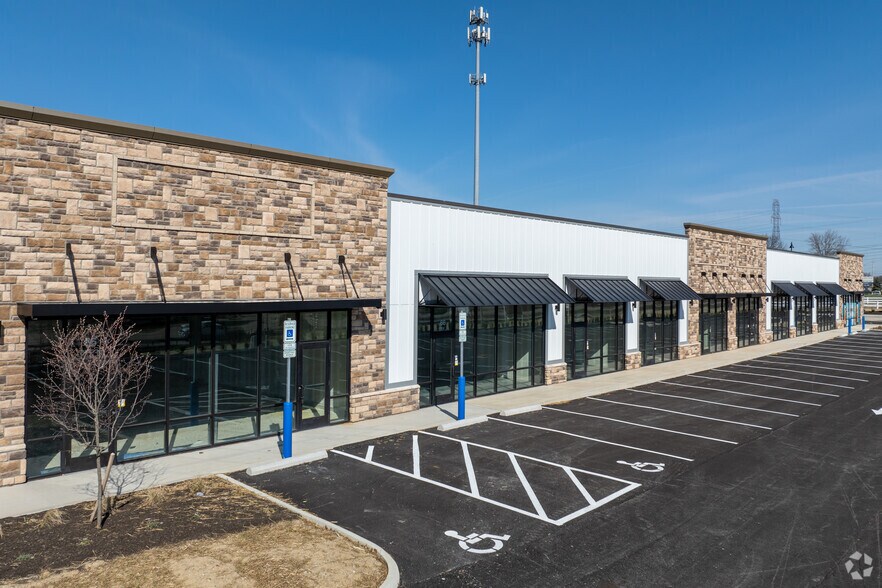 More Photos Of 66 Hyatts rd, Delaware Storefront Retail Office For Lease