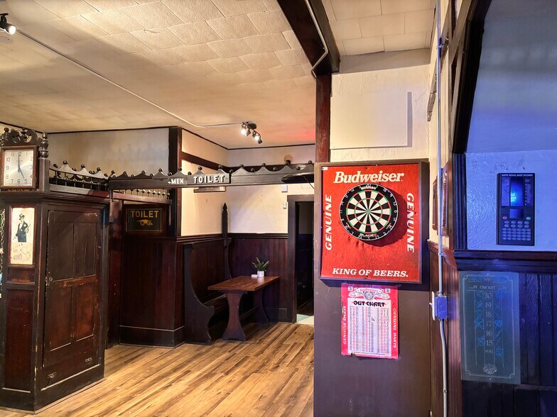 More Photos Of 139 Grand St, Worcester Storefront Retail Residential For Sale