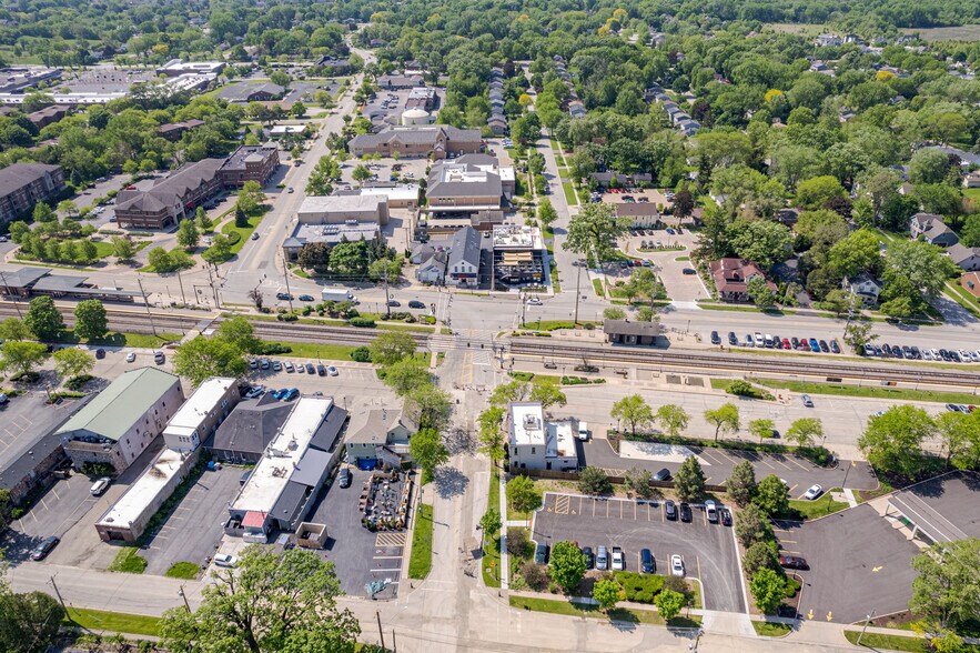 More Photos Of 211 W Railroad Ave, Bartlett Storefront Retail Residential For Sale