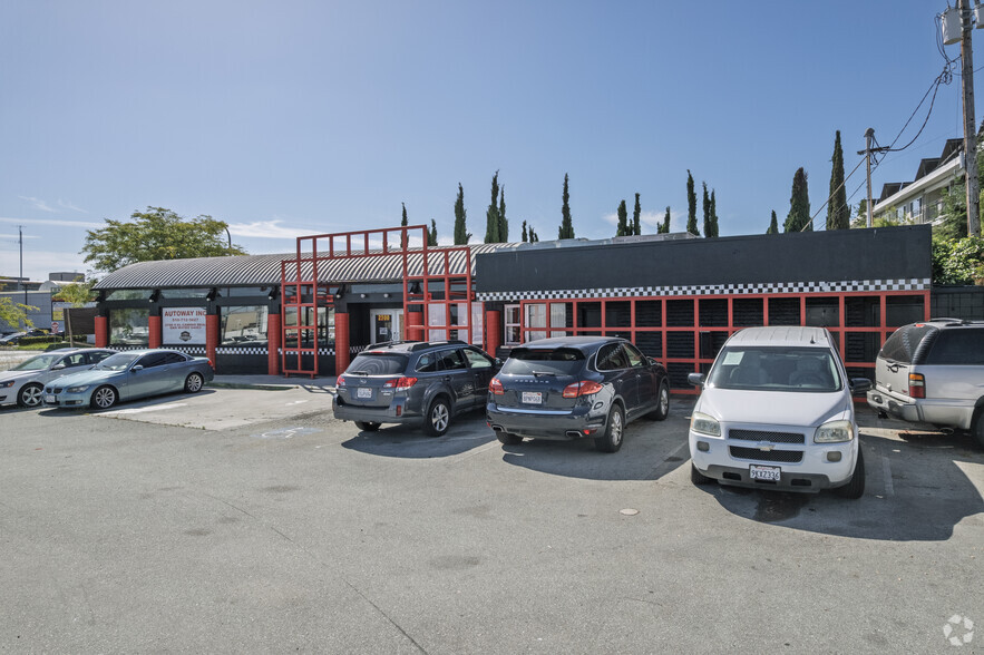 More Photos Of 2700 S El Camino Real, San Mateo Apartments For Sale