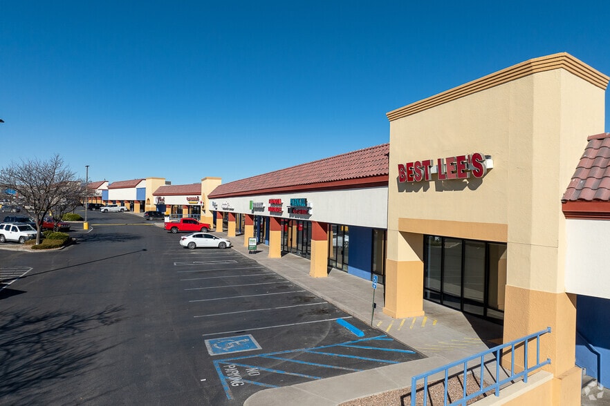 More Photos Of 2003 Southern Blvd SE, Rio Rancho General Retail For Lease
