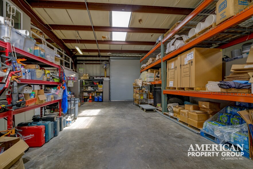 More Photos Of 520 Colonia Ln E, Nokomis Showroom For Sale