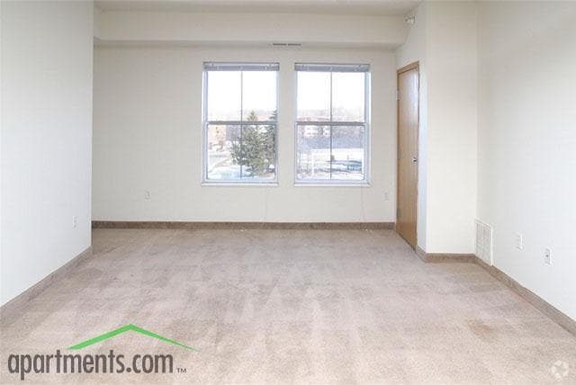 More Photos Of 12700 Nicollet Ave, Burnsville Apartments For Lease