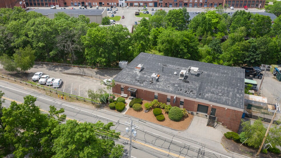 More Photos Of 823 Pleasant St, Norwood Light Manufacturing For Sale
