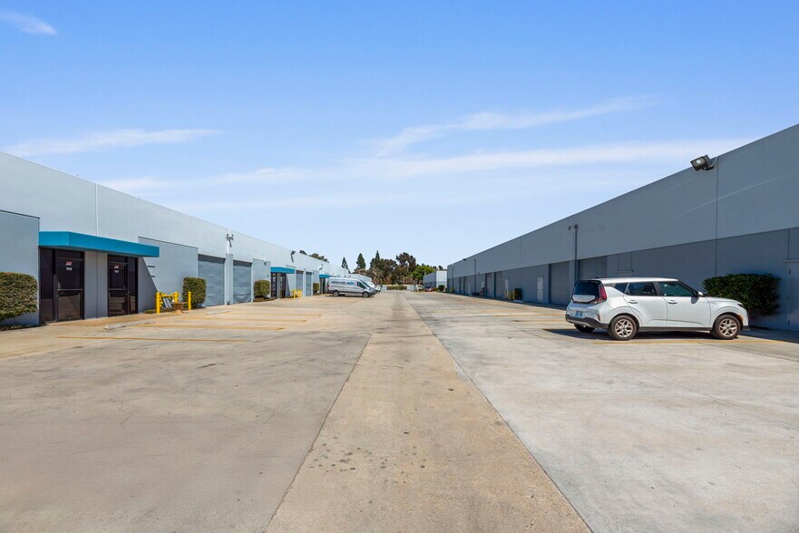 More Photos Of 2730 Monterey St, Torrance Unknown For Lease