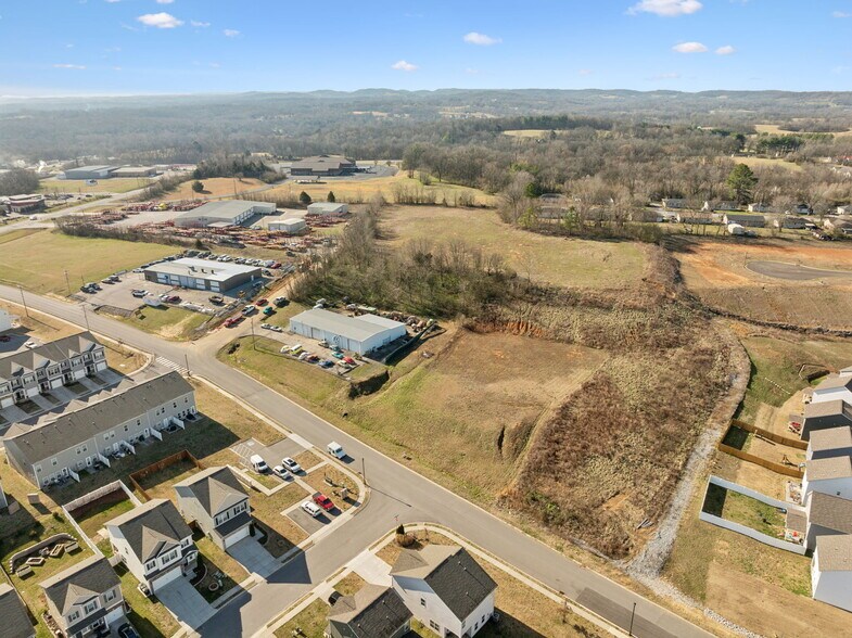 More Photos Of 2501 Precast Dr, Columbia Warehouse For Sale