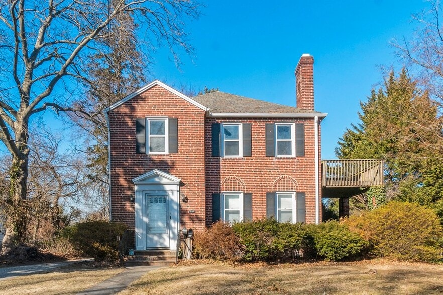 Primary Photo Of 310 Gittings Ave, Baltimore Apartments For Sale