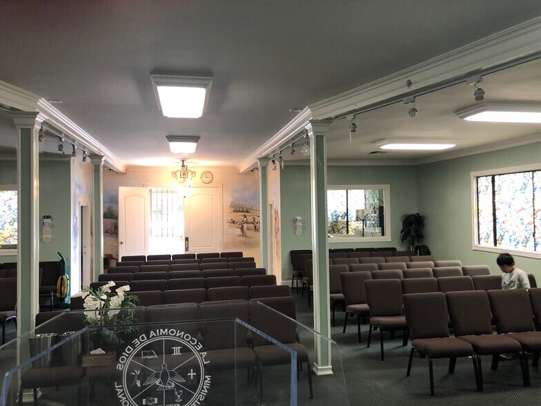 More Photos Of 6416 Corona Ave, Bell Religious Facility For Sale
