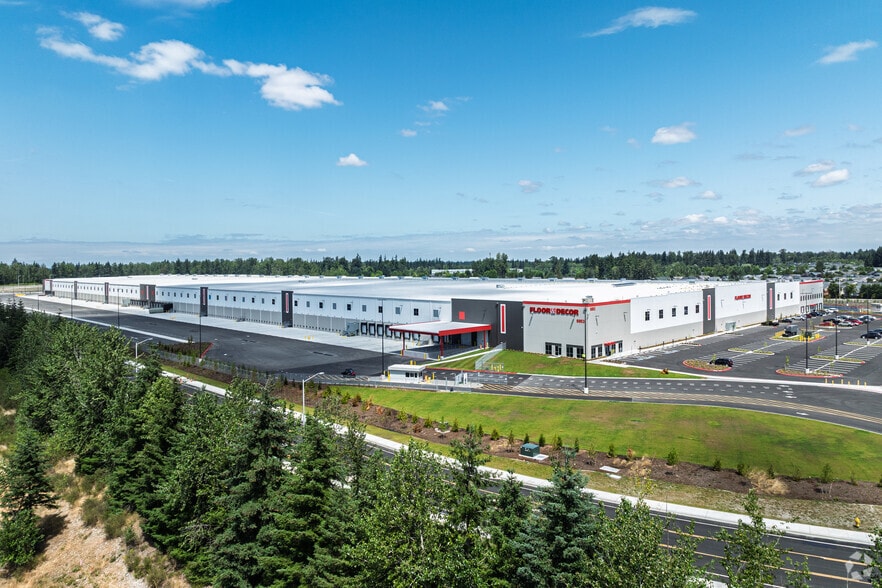 More Photos Of 17819 Canyon Rd E, Puyallup Distribution For Lease