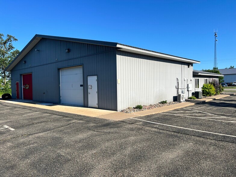 More Photos Of 7771 College Rd, Baxter Warehouse For Sale