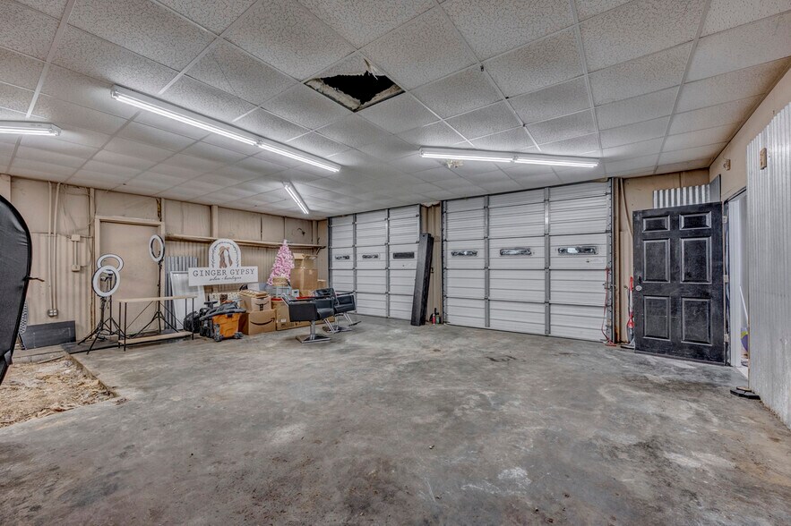 More Photos Of 38178 Us Highway 231, Ashville Freestanding For Sale