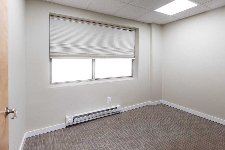 More Photos Of 3534 Riverdale Ave, Bronx Rehabilitation Center For Sale