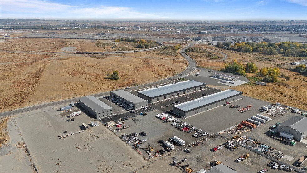 More Photos Of 2517 Logan St, Richland Service For Sale