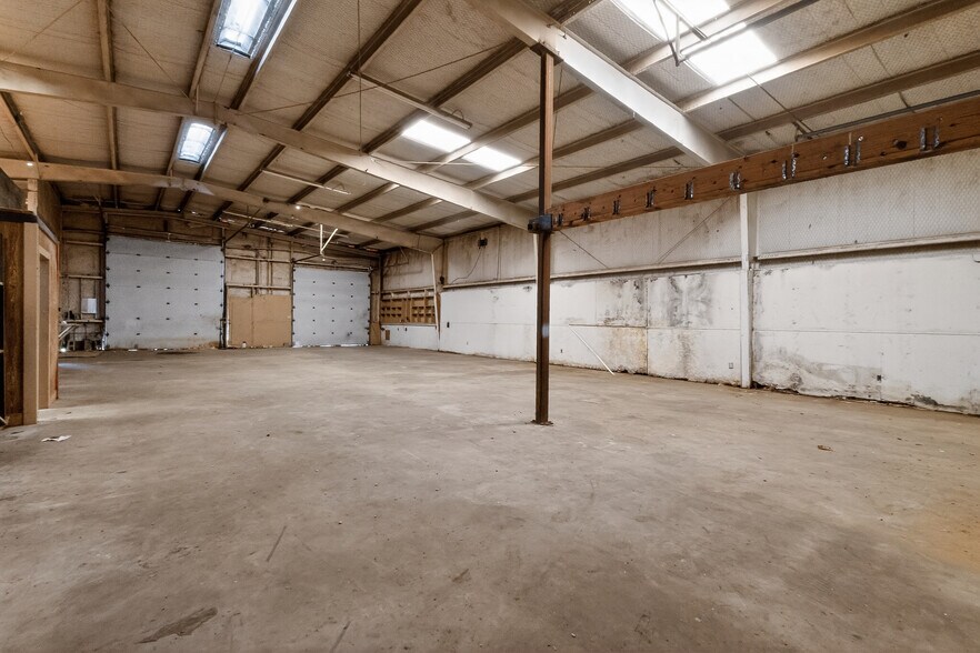 More Photos Of 150 Private Road 3367, Gladewater Industrial For Sale