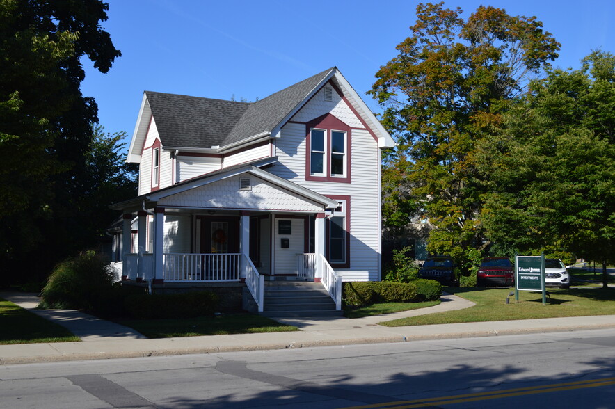 Primary Photo Of 68385 S Main St, Richmond Office For Sale