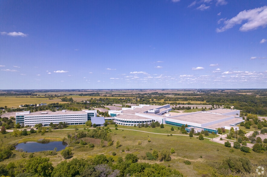 More Photos Of 2001 N Division St, Harvard Manufacturing For Lease