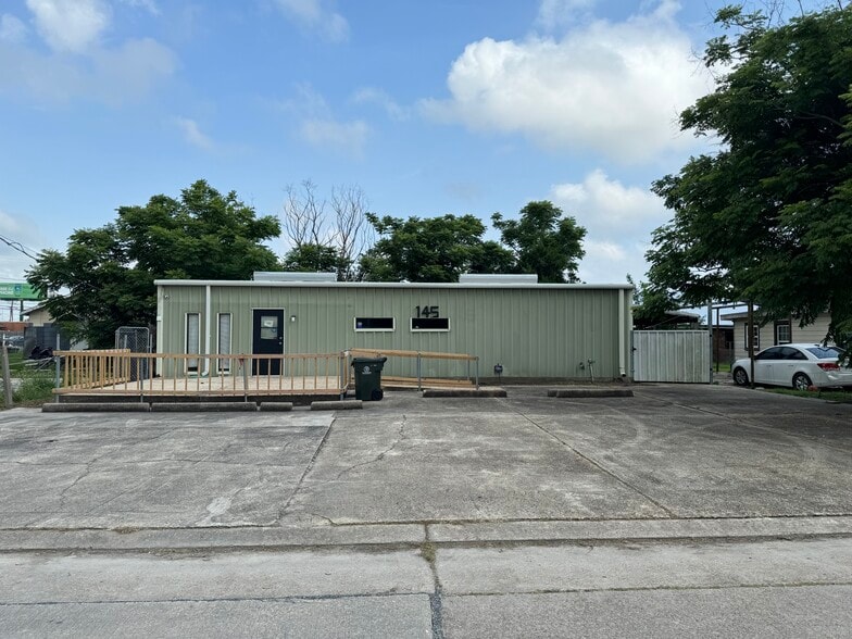 Primary Photo Of 145 Agnes St, Houma Office Residential For Sale